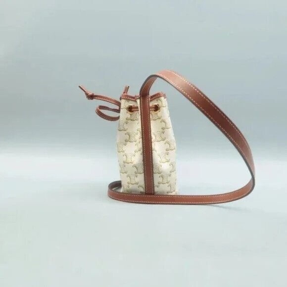 100% Authentic CELINE Drawstring Bucket White Leather Shoulder Bag 1122-10424 - Picture 3 of 12